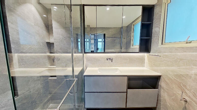 Crystal Rhu, 8A Tanjong Rhu Road, 3 Bedrooms, 1,291 sqft, Condominium For Sale, by Tina Jethmal, 60024155 - Bathroom - PropertyGuru.com.sg