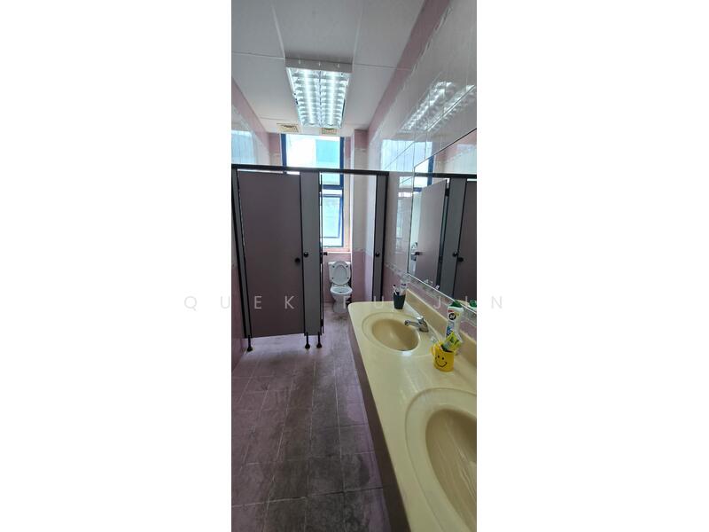 Tuas View Square, , 20,830 sqft, Factory / Workshop (B2) For Rent, by Quek Fu Jin, 60024341 - Bathroom - CommercialGuru.com.sg