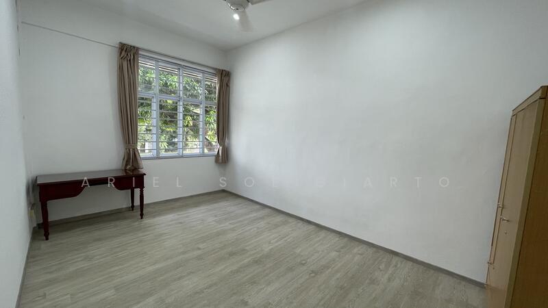 158 Upper East Coast Road, 158Upper East Coast Road, 3 Bedrooms, 1,300 sqft, Apartment For Rent, by Ariel Soeigiarto, 60024483 - PropertyGuru.com.sg