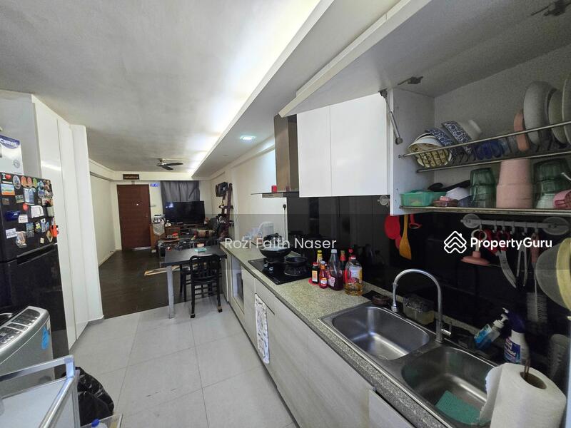 For Sale - 305 Serangoon Avenue 2