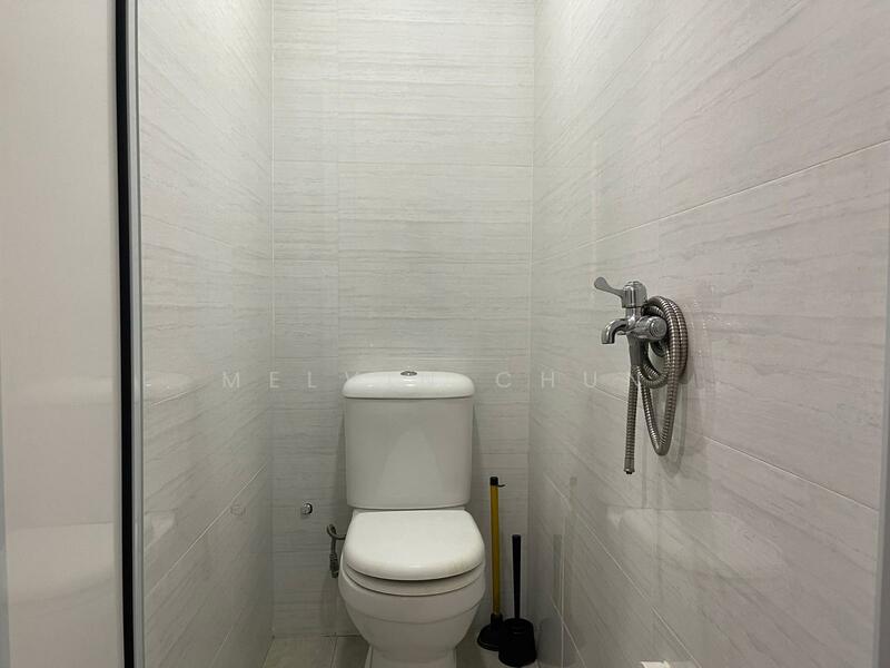 Heritage View, 8 Dover Rise, 3 Bedrooms, 1,195 sqft, Condominium For Rent, by Melvin Chun, 60024764 - Bathroom - PropertyGuru.com.sg