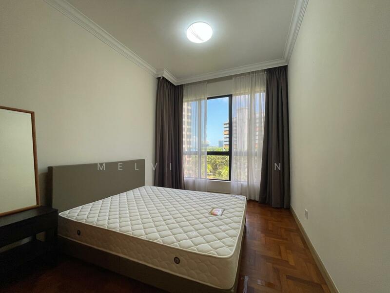 Heritage View, 8 Dover Rise, 3 Bedrooms, 1,195 sqft, Condominium For Rent, by Melvin Chun, 60024764 - Master Bedroom - PropertyGuru.com.sg