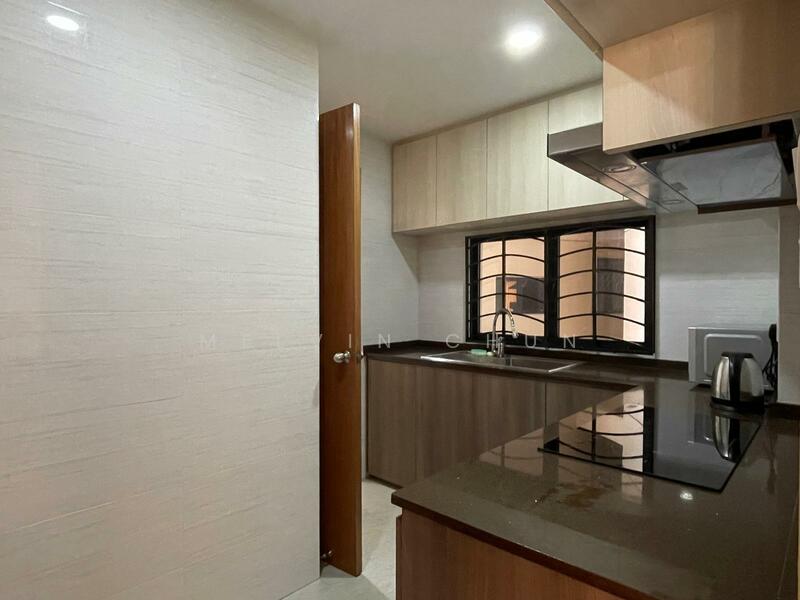 Heritage View, 8 Dover Rise, 3 Bedrooms, 1,195 sqft, Condominium For Rent, by Melvin Chun, 60024764 - Kitchen - PropertyGuru.com.sg