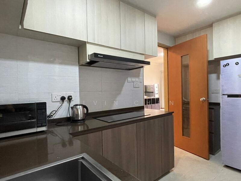 Heritage View, 8 Dover Rise, 3 Bedrooms, 1,195 sqft, Condominium For Rent, by Melvin Chun, 60024764 - Kitchen - PropertyGuru.com.sg