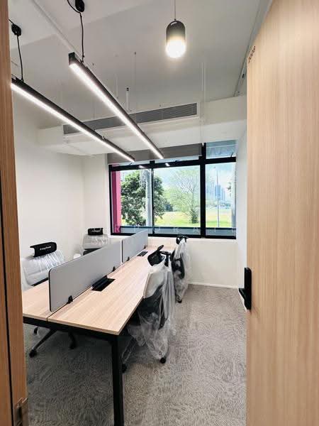 CITY FRINGE Business Space. Office Setting Storage & Distributions. Near Holland V. 4 mins walk MRT, Size: 3000~4000 sqft CONTACT: +6596881177, Alexandra / Commonwealth, 3,800 sqft, Light Industrial (B1) For Rent, by ADRIAN, 60024969 - CommercialGuru.com.sg