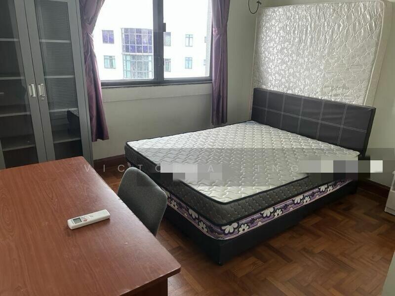 Parc Oasis, 35 Jurong East Avenue 1, Room Rental, 220 sqft, Condominium For Rent, by Victoria Ling, 60025085 - PropertyGuru.com.sg