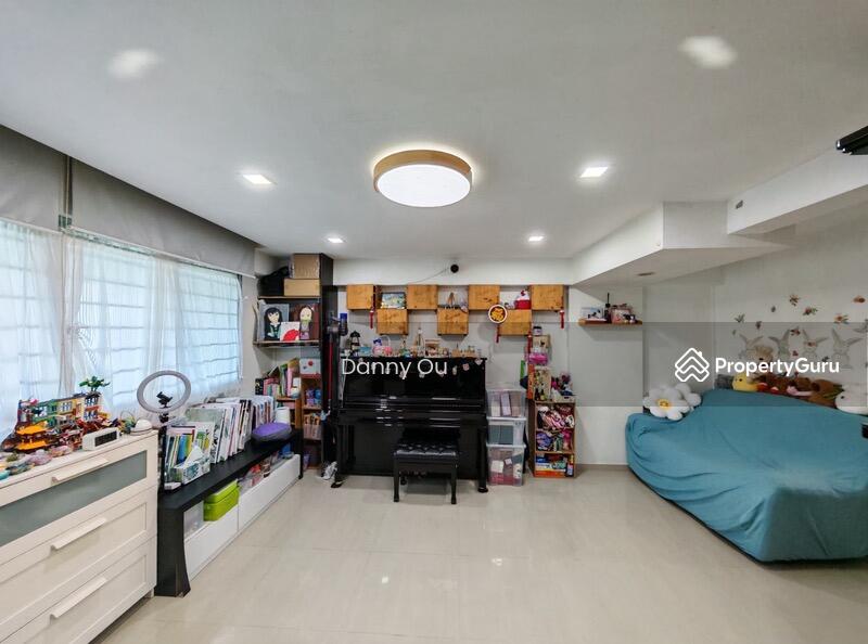 For Sale - 112 Simei Street 1