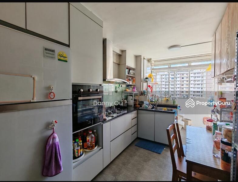 For Sale - 112 Simei Street 1