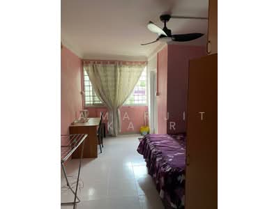 For Rent - 913 Jurong West Street 91