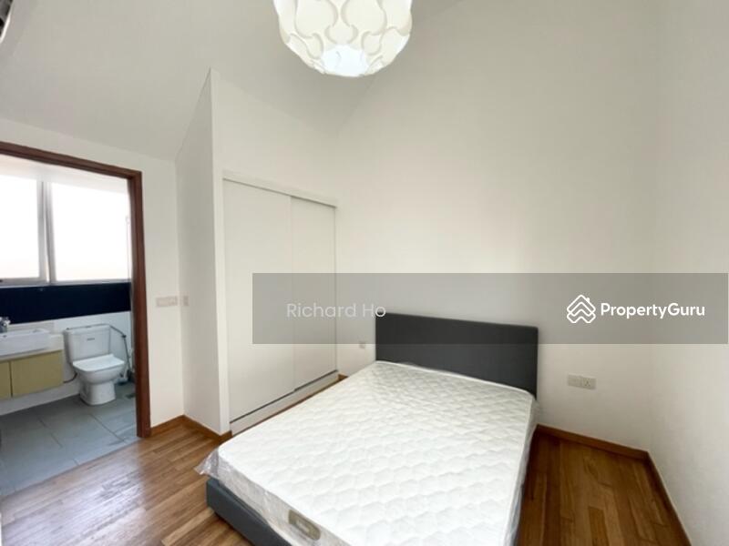 Level 2 - Bedroom