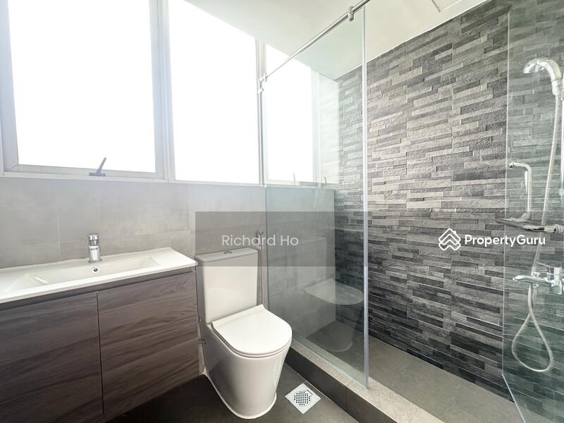 Level 2 - Attached Toilet