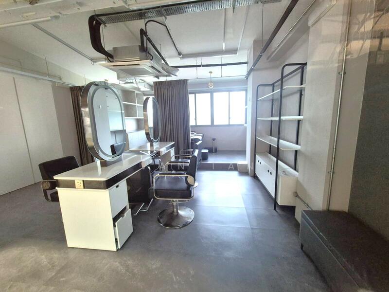 Salon/Beauty/Massage/Spa/Pet Shop @ Queenstown Area!, , 450 sqft, Mall Shop For Rent, by Evan Tan, 60025343 - CommercialGuru.com.sg