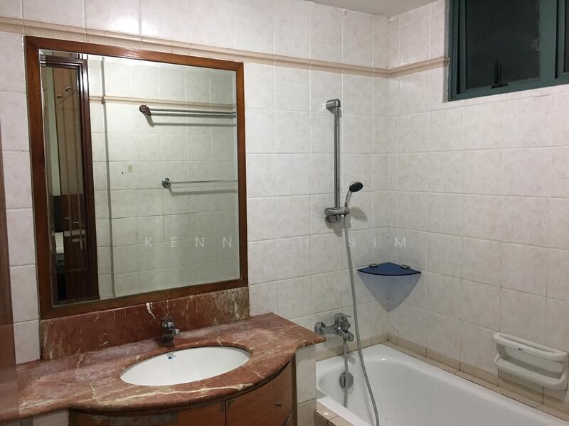 0703 attached Master Bathroom