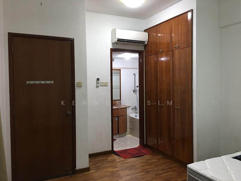 0703 attached Master Bathroom 