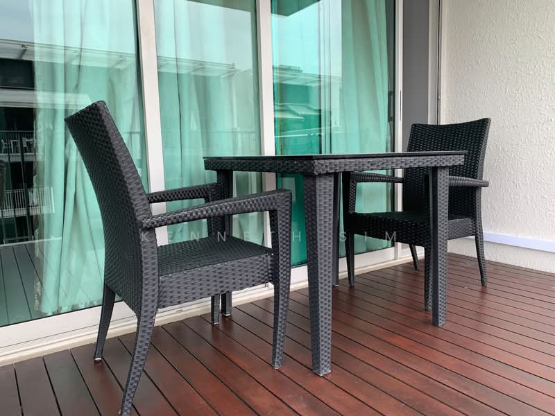 Summerdale, 2 Boon Lay Drive, Room Rental, 160 sqft, Condominium For Rent, by Kenneth Sim, 60025731 - Caspian Balcony - PropertyGuru.com.sg