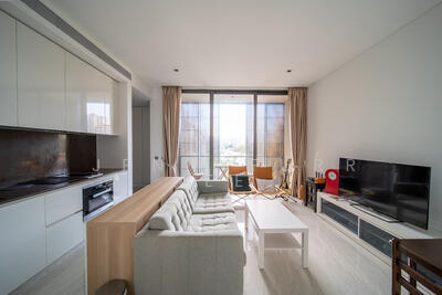 For Sale - Lloyd SixtyFive