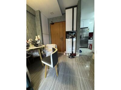 For Sale - 63 Greentops @ Sims Place