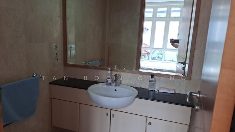 For Rent - The Taipan