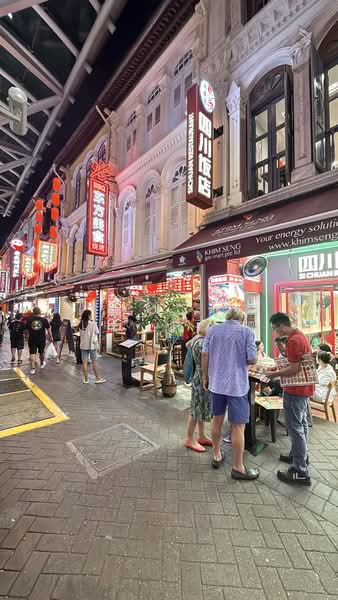 Various Conservation Shophouses units suitable for f&b, shop, office, Smiths Street, Tanjong Pagar, Chinatown, Boat Quay, Duxton, 1,000 sqft, Shop / Shophouse For Rent, by Jeslyn Lim 林瑞香, 60025940 - CommercialGuru.com.sg