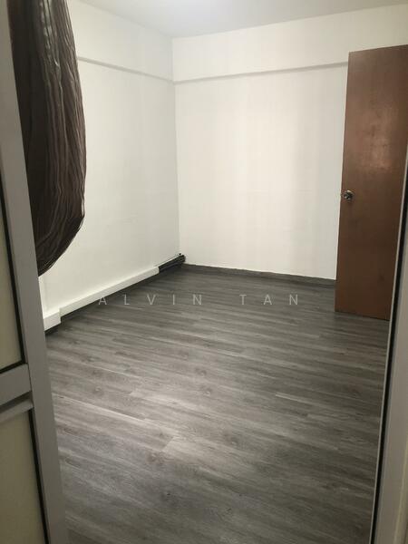 For Sale - 223 Serangoon Avenue 4