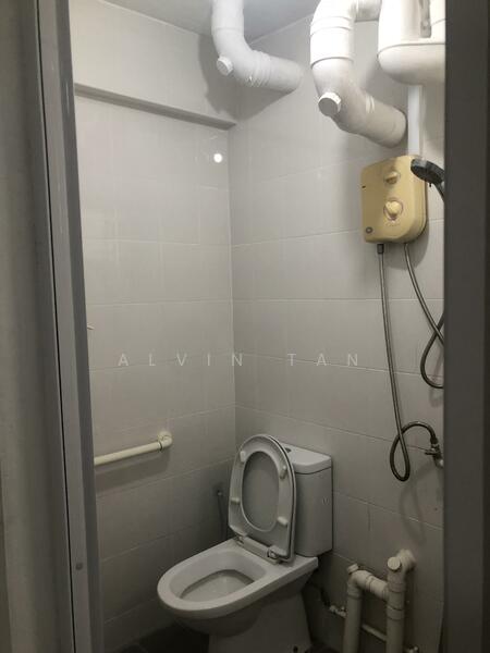 For Sale - 223 Serangoon Avenue 4