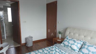 For Rent - Burlington Square