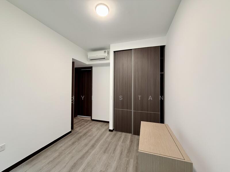 Pasir Ris 8, 8 Pasir Ris Drive 8, 2 Bedrooms, 710 sqft, Condominium For Rent, by Phyllis Tan, 60026413 - Bedroom - PropertyGuru.com.sg