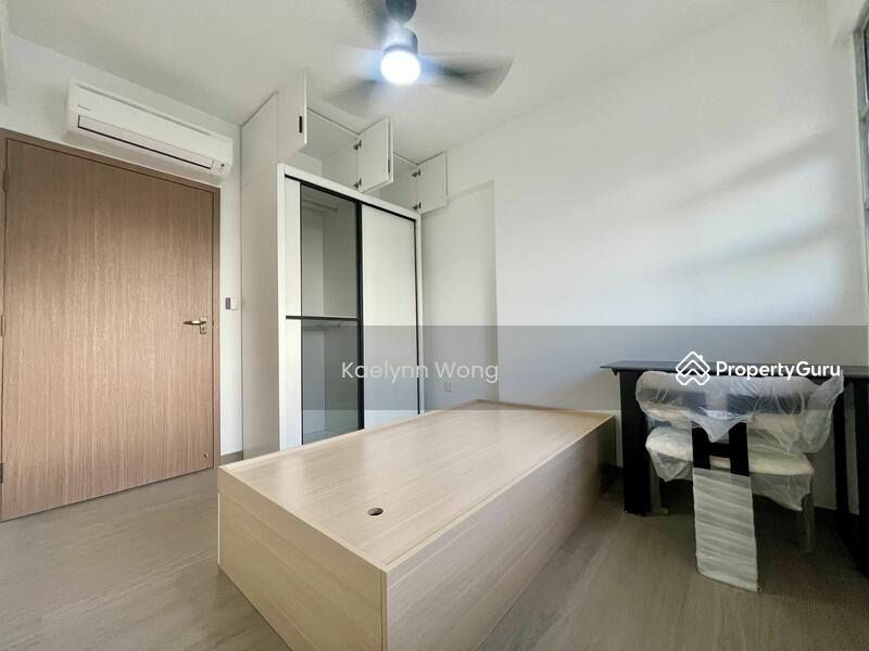 For Rent - 222A Tengah Garden Avenue
