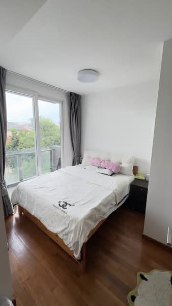 Kensington Square, 2 Jalan Lokam, 2 Bedrooms, 915 sqft, Apartment For Sale, by Irene Quek, 60026631 - PropertyGuru.com.sg