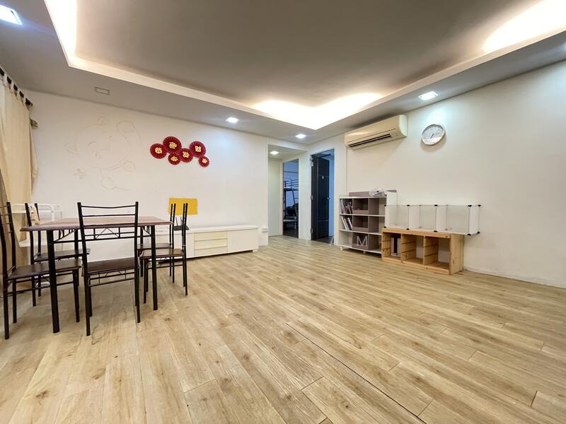 For Rent - 174 Lompang Road