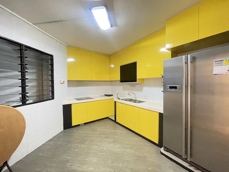 For Rent - 174 Lompang Road