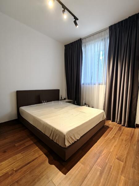 spacious bedroom