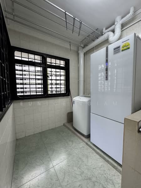 406 Sembawang Drive, 406 Sembawang Drive, Room Rental, 116 sqft, HDB Flat For Rent, by Eunice Ngiam, 60026733 - Kitchen - PropertyGuru.com.sg