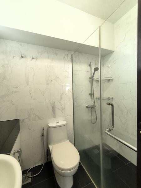 491 Admiralty Link, 491 Admiralty Link, 3 Bedrooms, 969 sqft, HDB Flat For Rent, by Jim Tan, 60026974 - Bathroom - PropertyGuru.com.sg