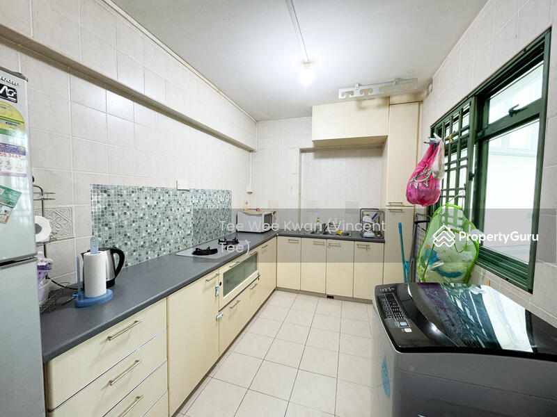 For Rent - 686A Woodlands Drive 73