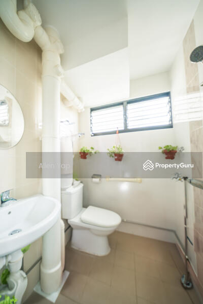 Kitchen Washroom