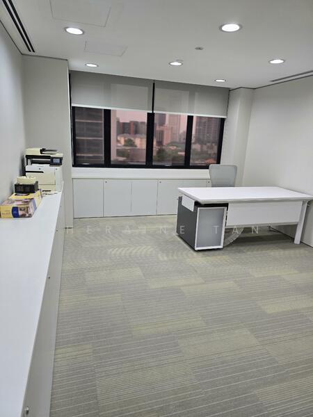 International Plaza, 10 Anson Road, 2,357 sqft, Office For Sale, by Cheraine Tan, 60027308 - Manager room - CommercialGuru.com.sg