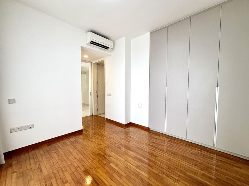 Sky Habitat, 9 Bishan Street 15, 2 Bedrooms, 1,033 sqft, Condominium For Rent, by Ian Low, 60027392 - Master bedroom pic 2 - PropertyGuru.com.sg