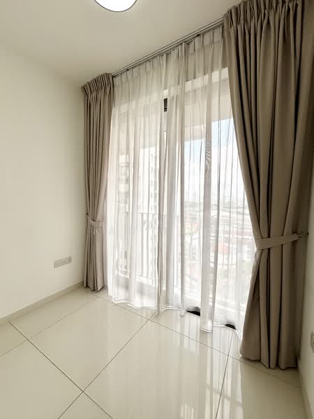 Sky Habitat, 9 Bishan Street 15, 2 Bedrooms, 1,033 sqft, Condominium For Rent, by Ian Low, 60027392 - Study room with aircon  - PropertyGuru.com.sg