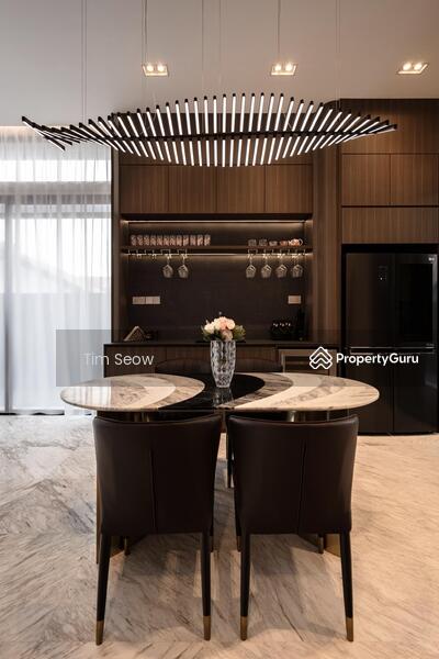Dry kitchen 