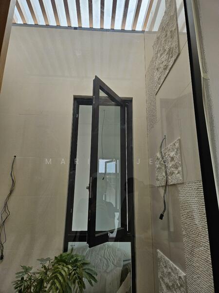 Beautiful modern spacious brand new semi-detached, 1km Henry Park Pri Sch Semi-Detached House For Sale at S$ 14,880,000 | PropertyGuru Singapore