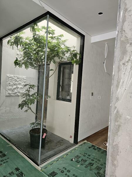 Beautiful modern spacious brand new semi-detached, 1km Henry Park Pri Sch Semi-Detached House For Sale at S$ 14,880,000 | PropertyGuru Singapore