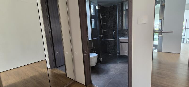 38 Kovan Road, , 7 Bedrooms, 4,366 sqft, Detached House For Sale, by Nancy Lee, 60027642 - Bathroom - PropertyGuru.com.sg