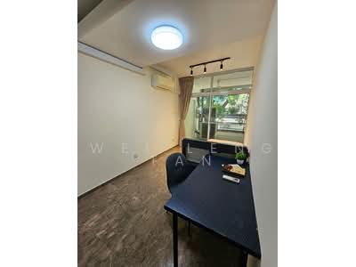 For Rent - Crystal Court