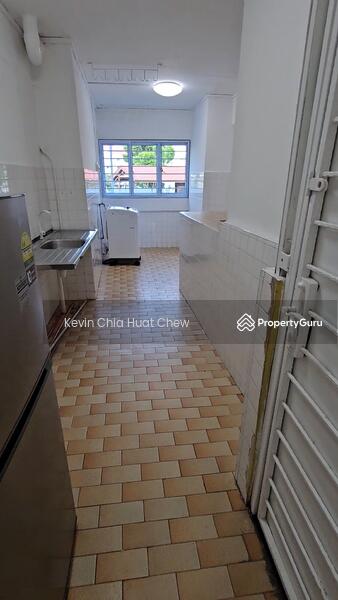 For Rent - 139 Tampines Street 11