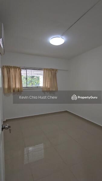 For Rent - 139 Tampines Street 11