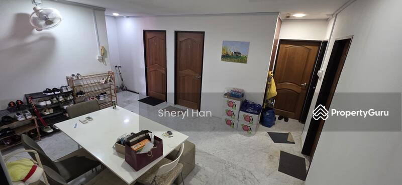For Rent - Sixth Avenue Centre