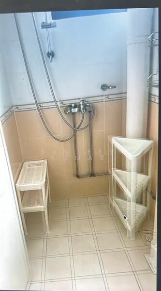 For Rent - 2 Saint George's Road