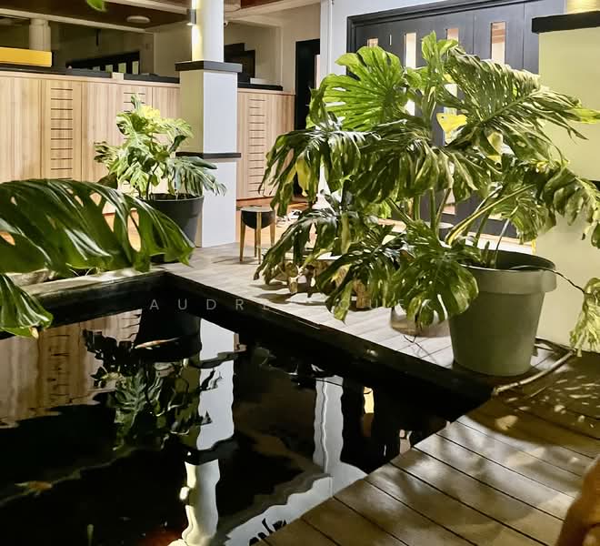 For Rent - Eastwood Park