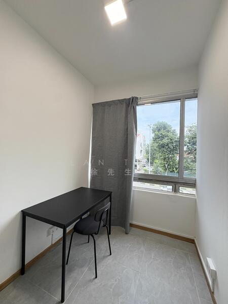 For Rent - Cheap Bedroom @ Kembangan MRT